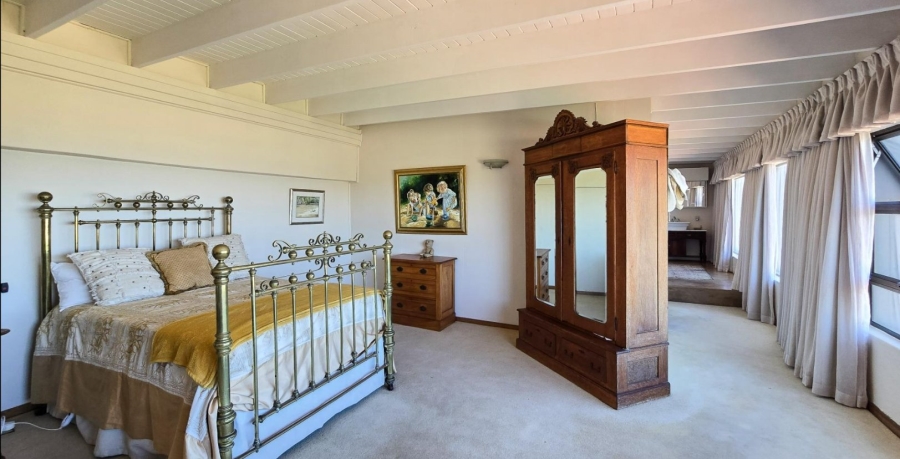 6 Bedroom Property for Sale in Blue Bend Eastern Cape